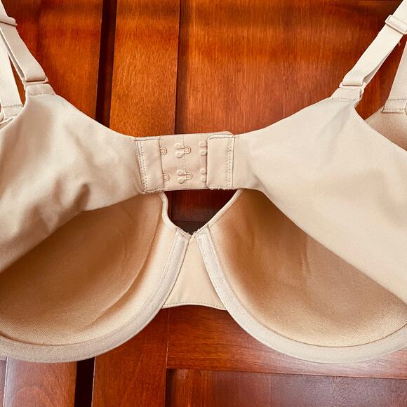Skims Fits Everybody T-Shirt Bra Clay Size 36D - Picture 5 of 7